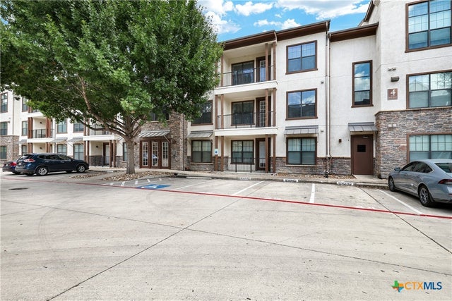 7342 Oak Manor Drive 4107, San Antonio
