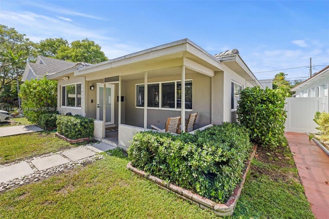 5 of 41 - 1655 Jefferson St, Hollywood, FL