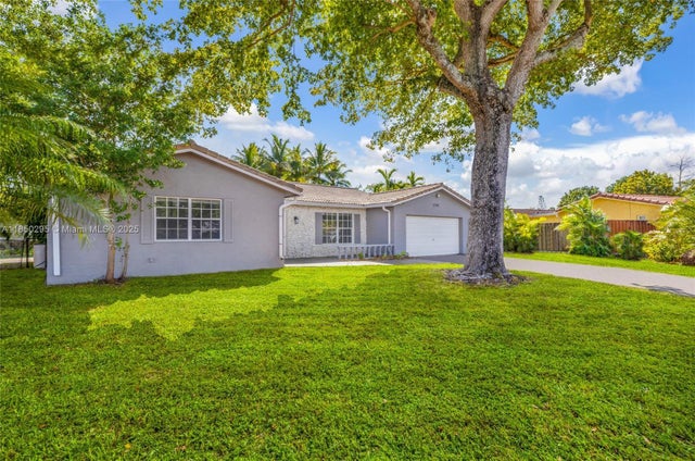 4 of 33 - 11390 Nw 37th St, Coral Springs, FL
