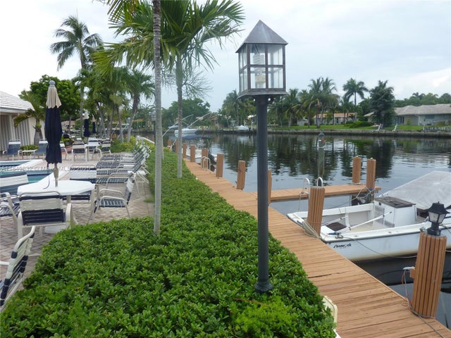 3 of 56 - 180 Cypress Club Dr 834, Pompano Beach, FL