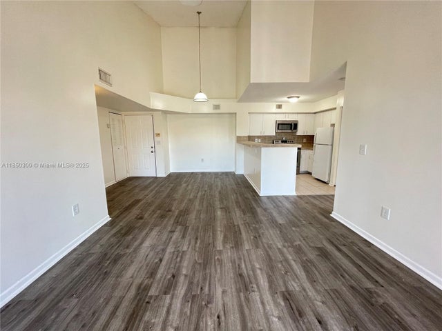 2 of 25 - 1749 Village Blvd 304, West Palm Beach, FL