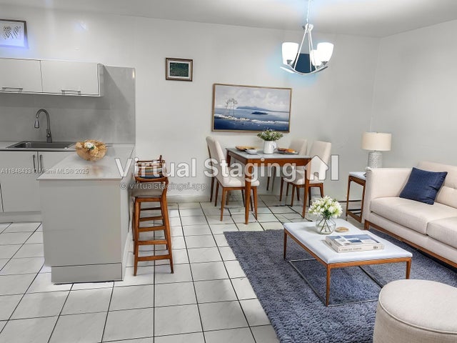 2 of 15 - 8945 Nw 114th St, Hialeah Gardens, FL