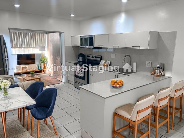 3 of 15 - 8945 Nw 114th St, Hialeah Gardens, FL