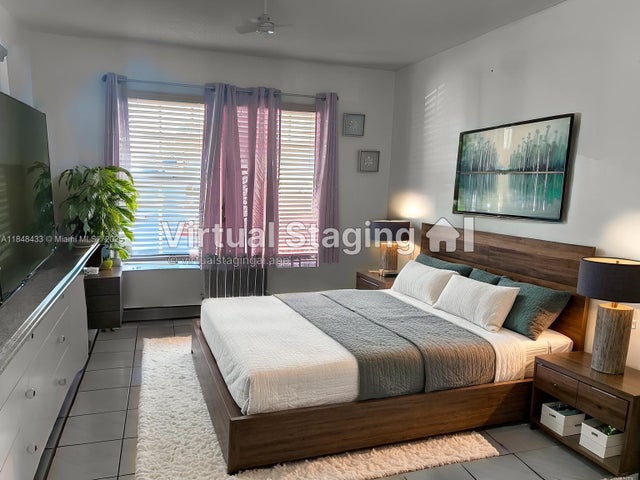 4 of 15 - 8945 Nw 114th St, Hialeah Gardens, FL