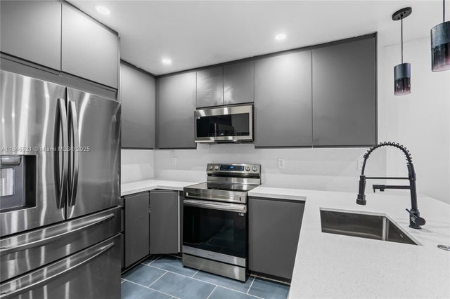 1 of 18 - 11217 Sw 88th St 202c, Miami, FL