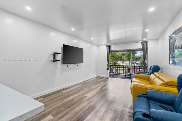 3 of 18 - 11217 Sw 88th St 202c, Miami, FL