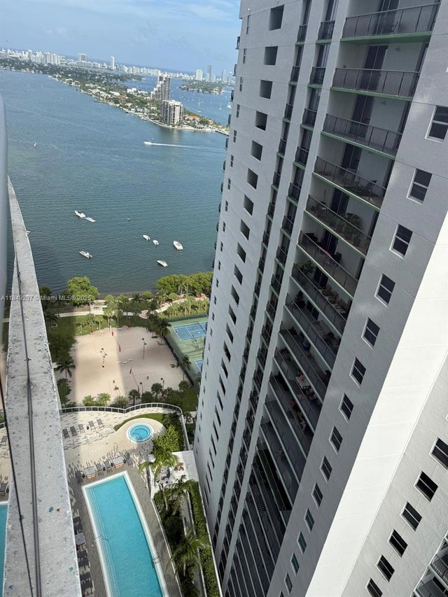 4 of 26 - 488 Ne 18th St 3204, Miami, FL