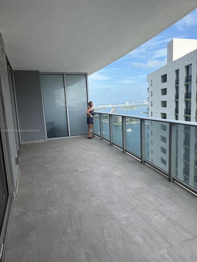 5 of 26 - 488 Ne 18th St 3204, Miami, FL