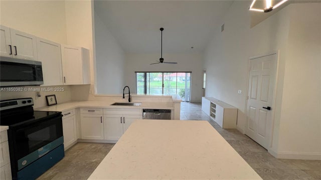 2 of 8 - 2615 Spiceberry Ln 2625, Boynton Beach, FL