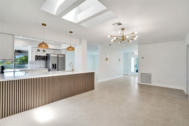 5 of 53 - 11957 Nw 26th Pl, Coral Springs, FL
