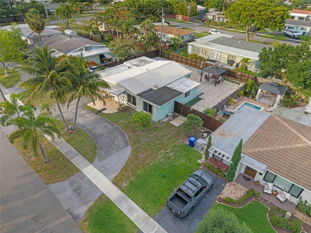 3 of 43 - 1218 Sw 2nd Ave, Pompano Beach, FL