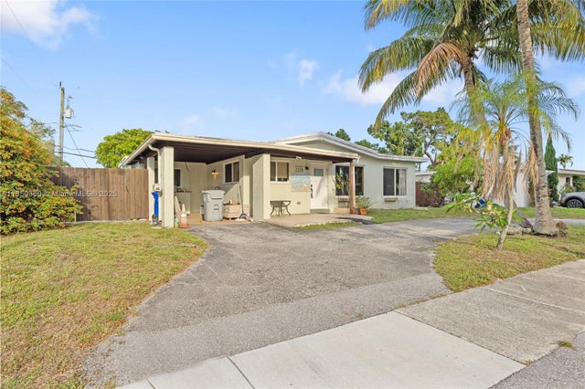 4 of 43 - 1218 Sw 2nd Ave, Pompano Beach, FL
