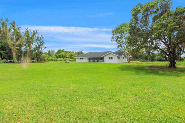 4 of 26 - 14450 Sw 188th St, Miami, FL