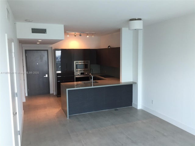 5 of 11 - 1080 Brickell Ave 4107, Miami, FL
