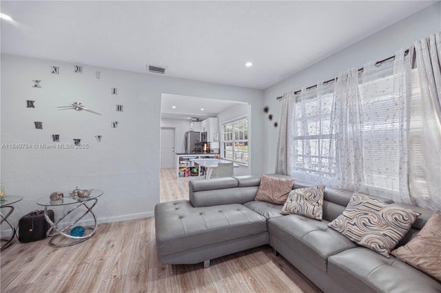 4 of 35 - 790 Nw 63rd St, Miami, FL