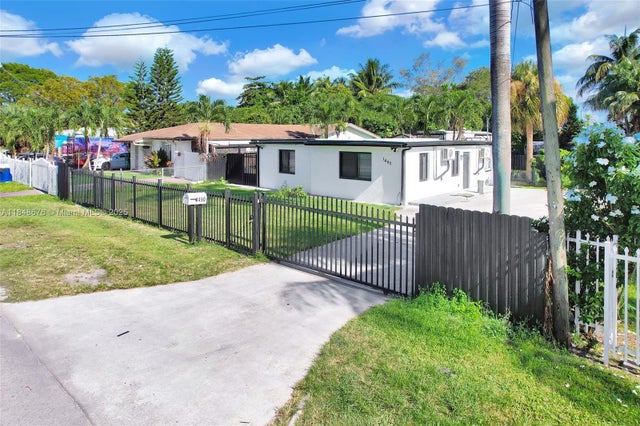 2 of 62 - 1490 Ne 147th St, Miami, FL