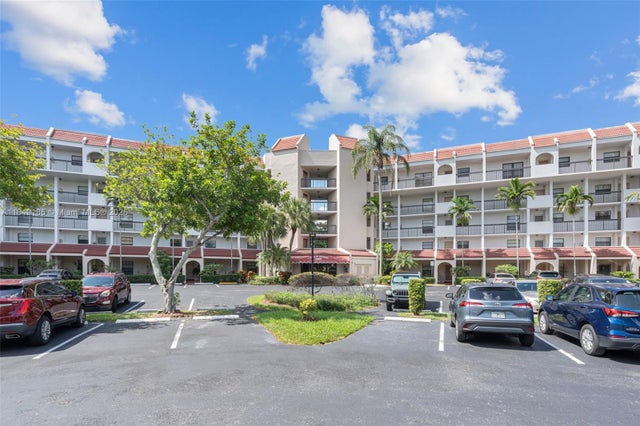 1 of 21 - 3485 Environ Blvd C205, Lauderhill, FL