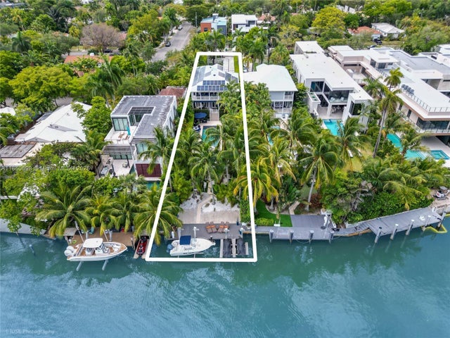 2 of 37 - 755 Ne 77th Street, Miami, FL