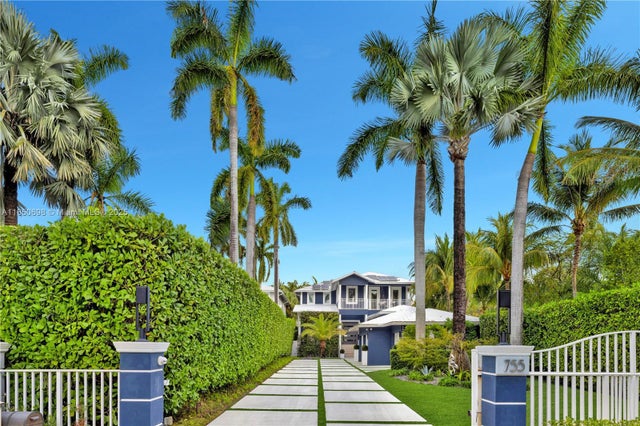 4 of 37 - 755 Ne 77th Street, Miami, FL