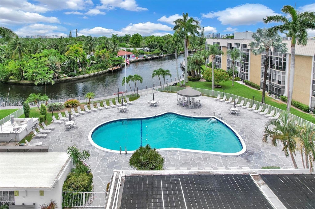 3050 Ne 16th Ave 605, Oakland Park