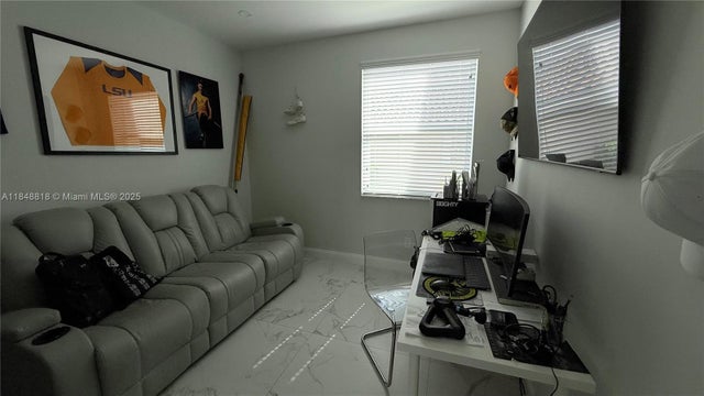 5 of 30 - 212 Sw 179th Ave, Pembroke Pines, FL