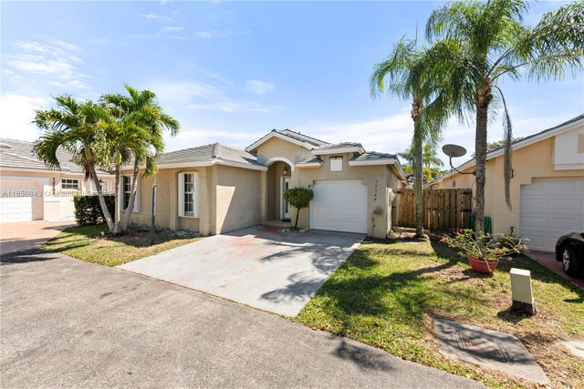 2 of 28 - 12344 Sw 144th Ter, Miami, FL