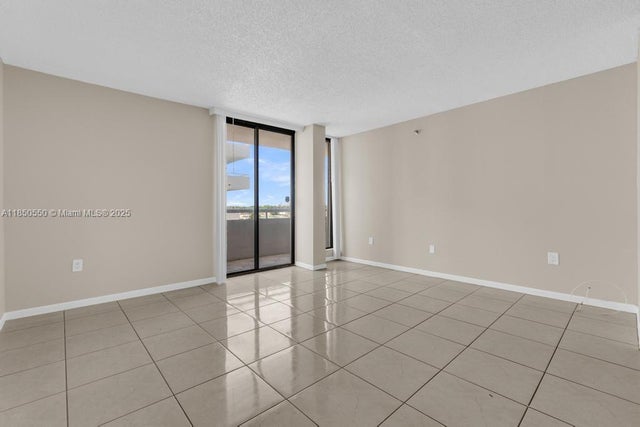 2 of 26 - 6830 Indian Creek Dr 6d, Miami Beach, FL