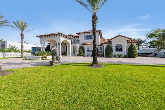 4 of 53 - 9861 Nw 135th St, Hialeah Gardens, FL
