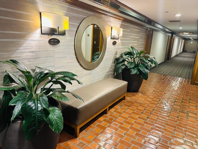 1 of 23 - 4000 Towerside Ter 1503, Miami, FL