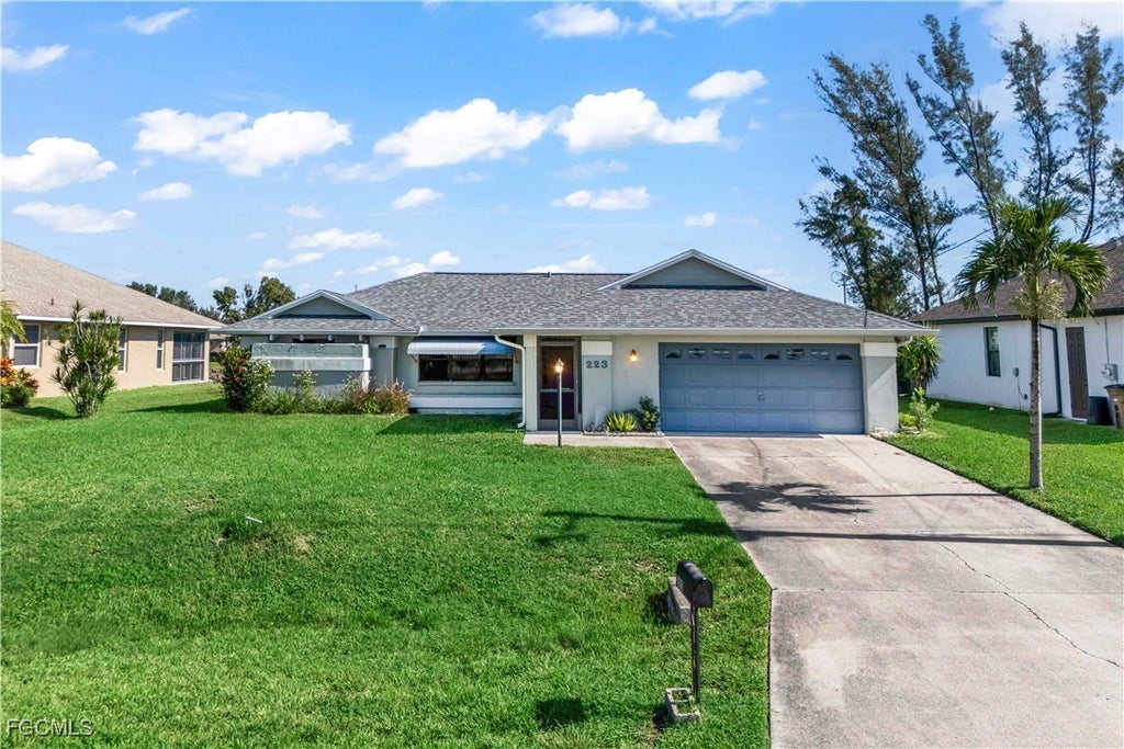 223 Se 16th St, Cape Coral