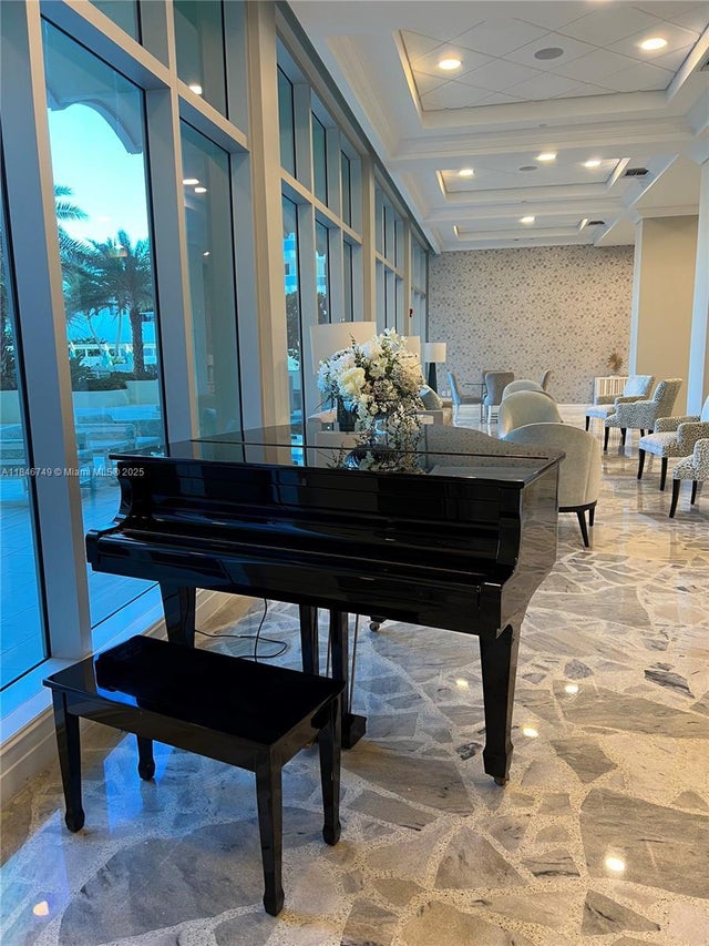 5 of 23 - 2501 S Ocean Drive. ***, Hollywood, FL