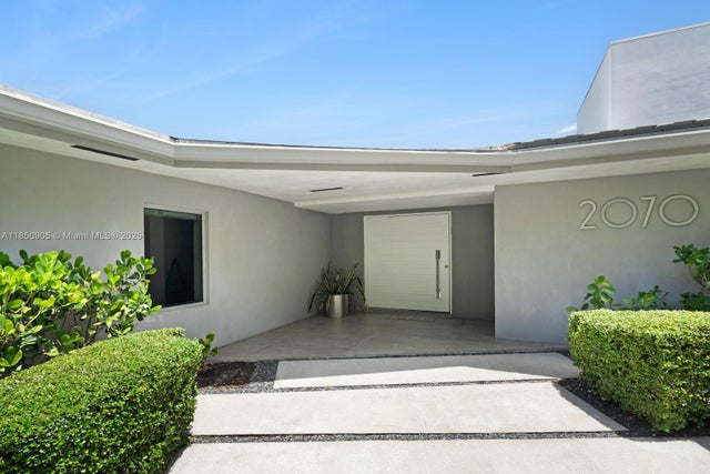 2 of 85 - 2070 Ne 194th Ter, North Miami Beach, FL