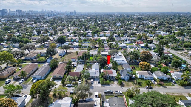 1 of 35 - 2326 Harding St, Hollywood, FL