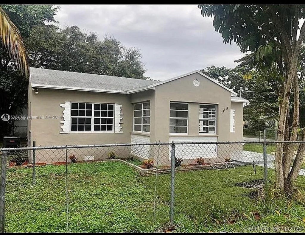 16128 Ne 3rd Ave, Miami