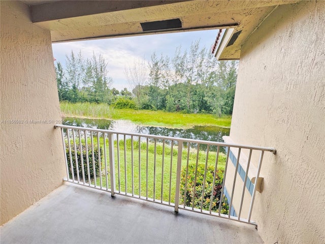4 of 20 - 1169 Golden Lakes Blvd 1123, West Palm Beach, FL