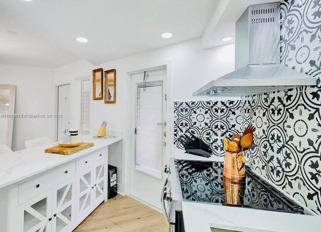 4 of 24 - 18740 Ne 18th Ave 142, Miami, FL