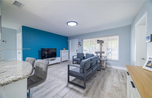 5 of 44 - 2950 Ne 11th Ave, Pompano Beach, FL