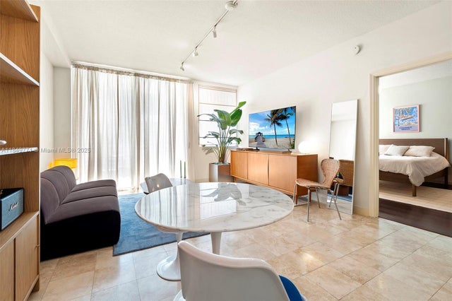 3 of 41 - 3339 Virginia St 306, Miami, FL