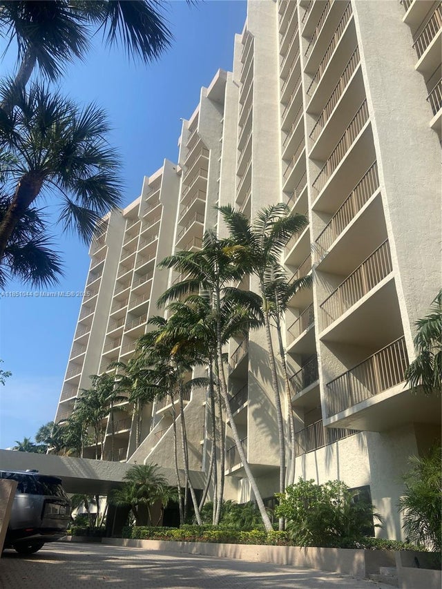 4 of 37 - 1800 S Ocean Blvd 502, Lauderdale By The Sea, FL