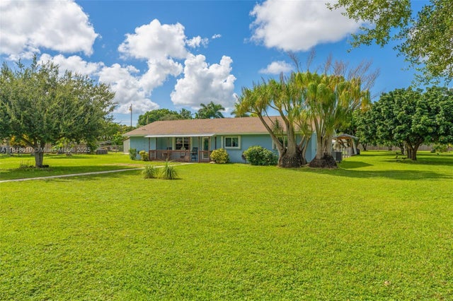 2 of 28 - 19205 Sw 222nd St, Miami, FL
