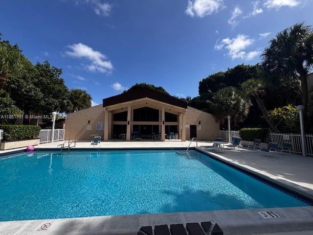 4 of 17 - 14321 N Kendall Dr 302f, Miami, FL