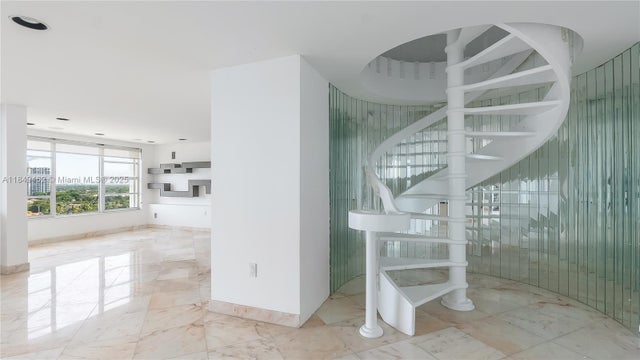 4 of 55 - 11111 Biscayne Blvd 15f, Miami, FL