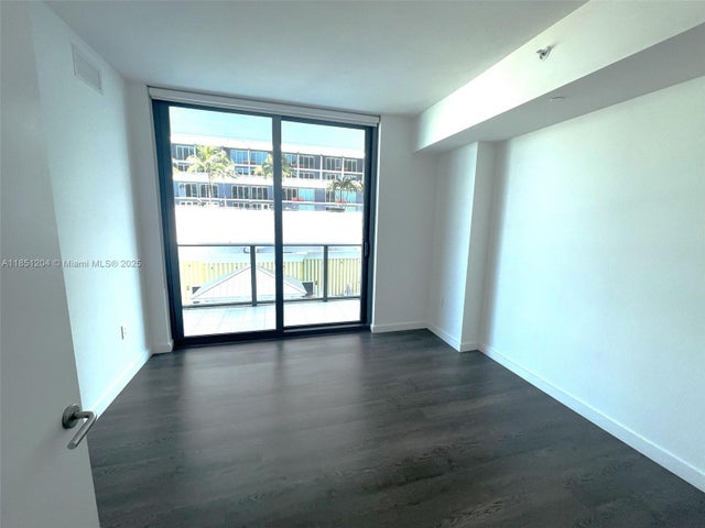 4 of 23 - 1300 S Miami Ave 1107, Miami, FL