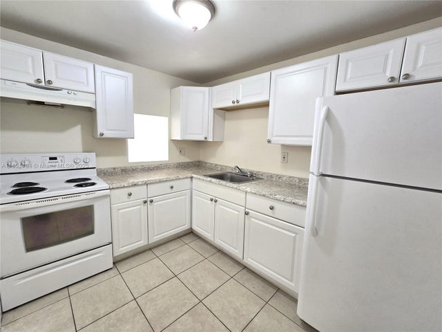 4 of 21 - 4334 Nw 9th Ave 9-1b, Deerfield Beach, FL