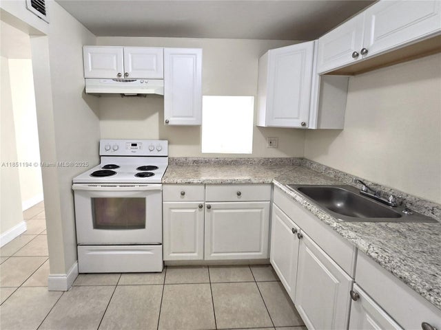 5 of 21 - 4334 Nw 9th Ave 9-1b, Deerfield Beach, FL