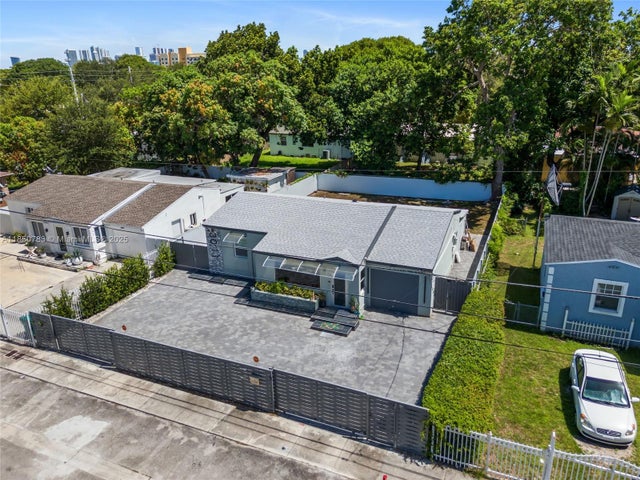 2 of 31 - 1130 Nw 57th St, Miami, FL
