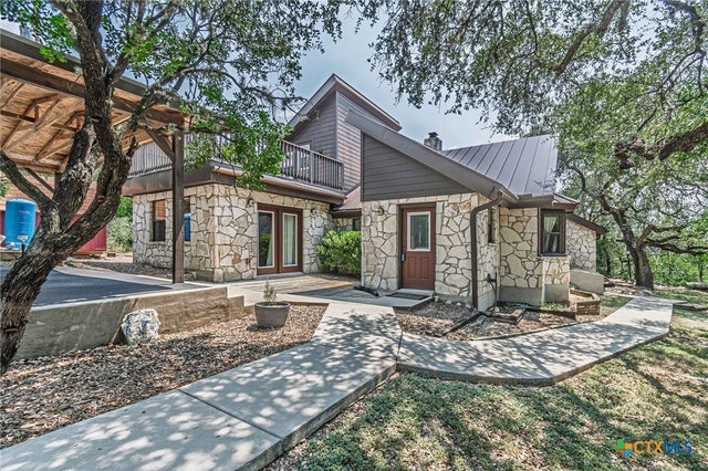 560 Bluff Ridge Court, New Braunfels