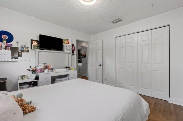 5 of 40 - 18266 Nw 6th St, Pembroke Pines, FL