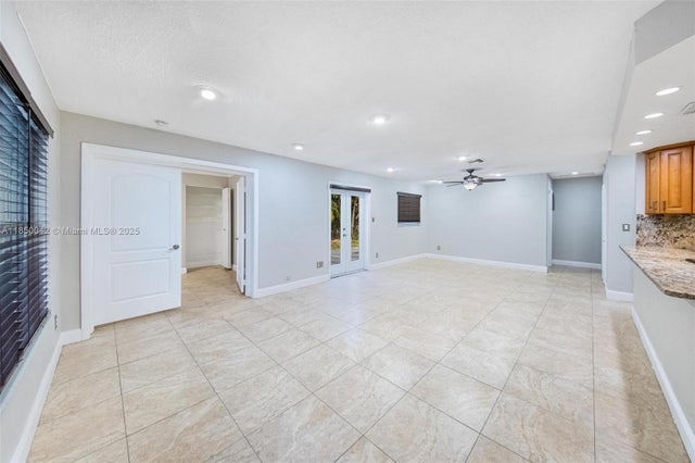 4 of 35 - 2708 Sw 46th Ct, Fort Lauderdale, FL