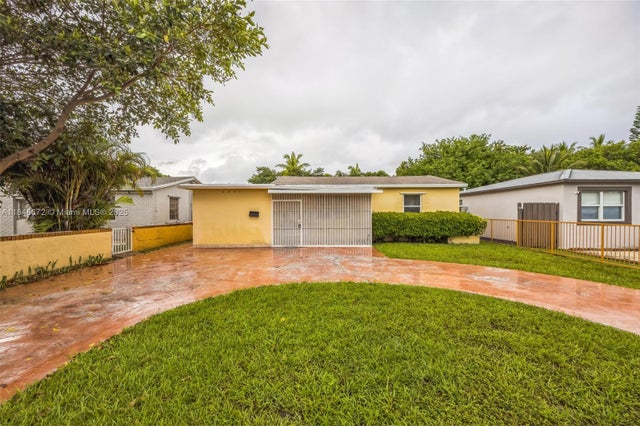 1 of 15 - 2651 Adams St, Hollywood, FL